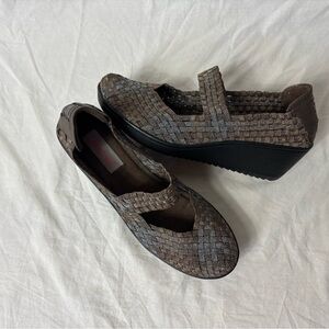 Bare Traps Slip on Comfort Stretch Wedge Shoes 10